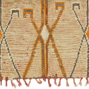Fringe and edge detail of Beige and Ochre Vintage Moroccan Runner with Diamond Lines, 476 × 120 cm.