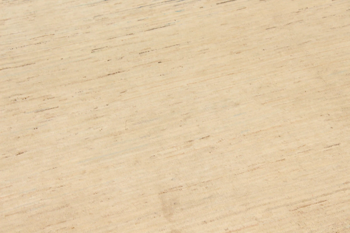 Light Wool Rug with Cream Tonal Variation, 386 × 298 cm, view 5.