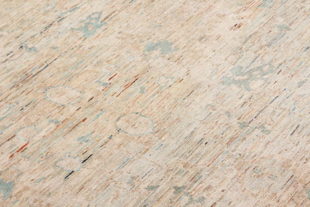 Cream Wool Rug with Subtle Blue Flowers, 310 × 245 cm, view 4.