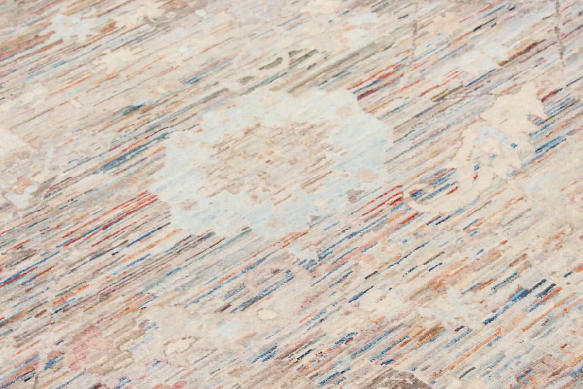 Gray Afghan Rug with Light Flowers, 298 × 246 cm, view 4.