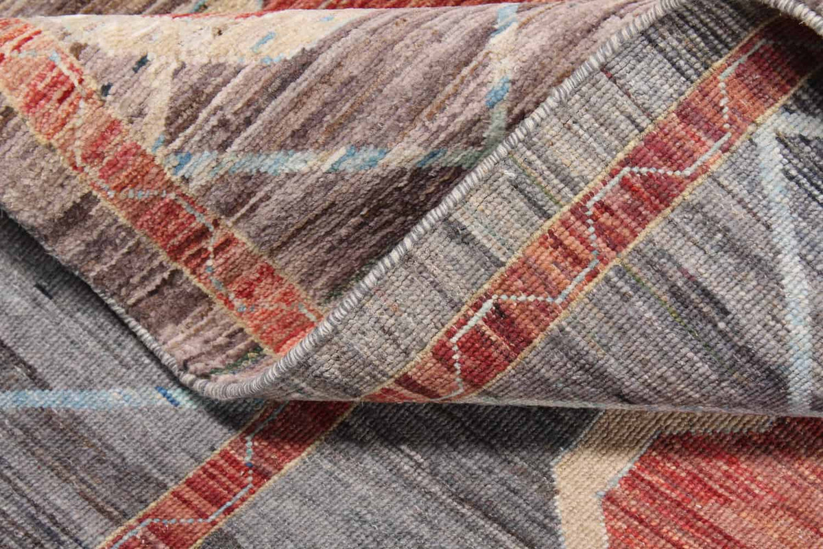 Red & Gray Medallion Rug with Blue Accents, 373 × 260 cm, view 7.