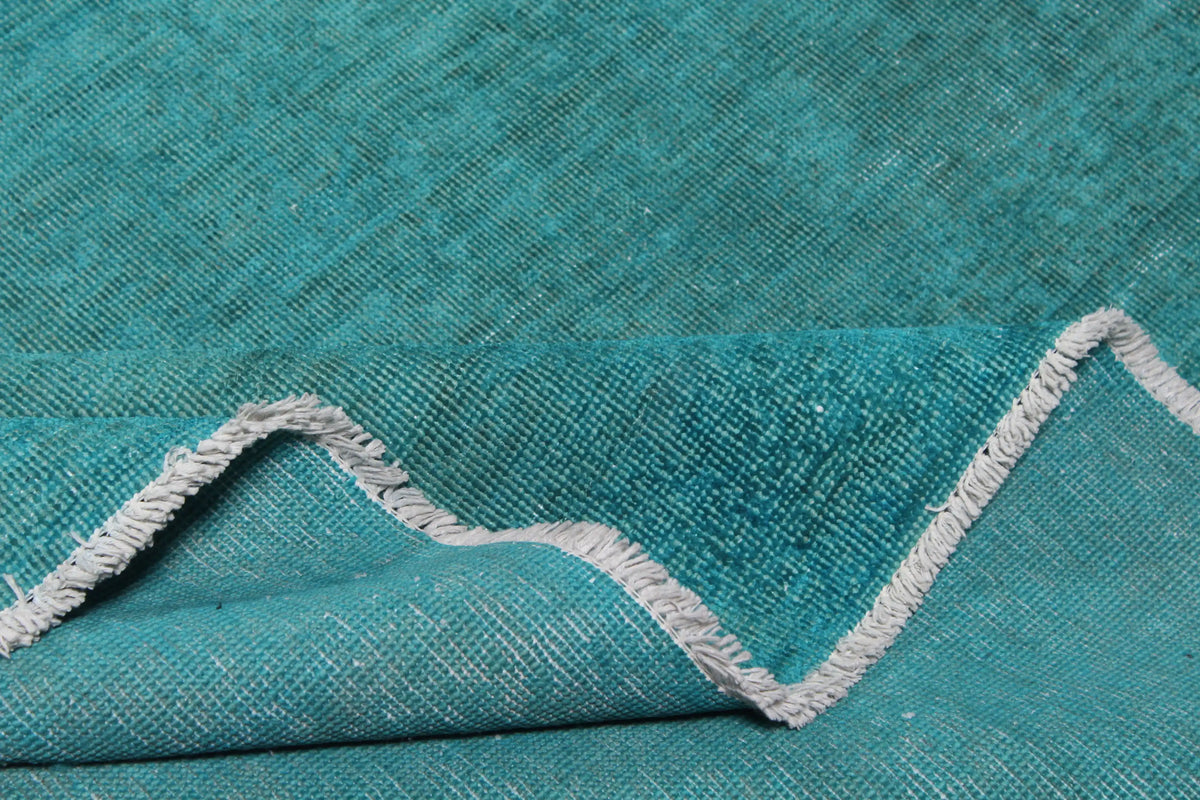 Turquoise Wool Rug with a Quiet Field, 412 × 297 cm, view 4.