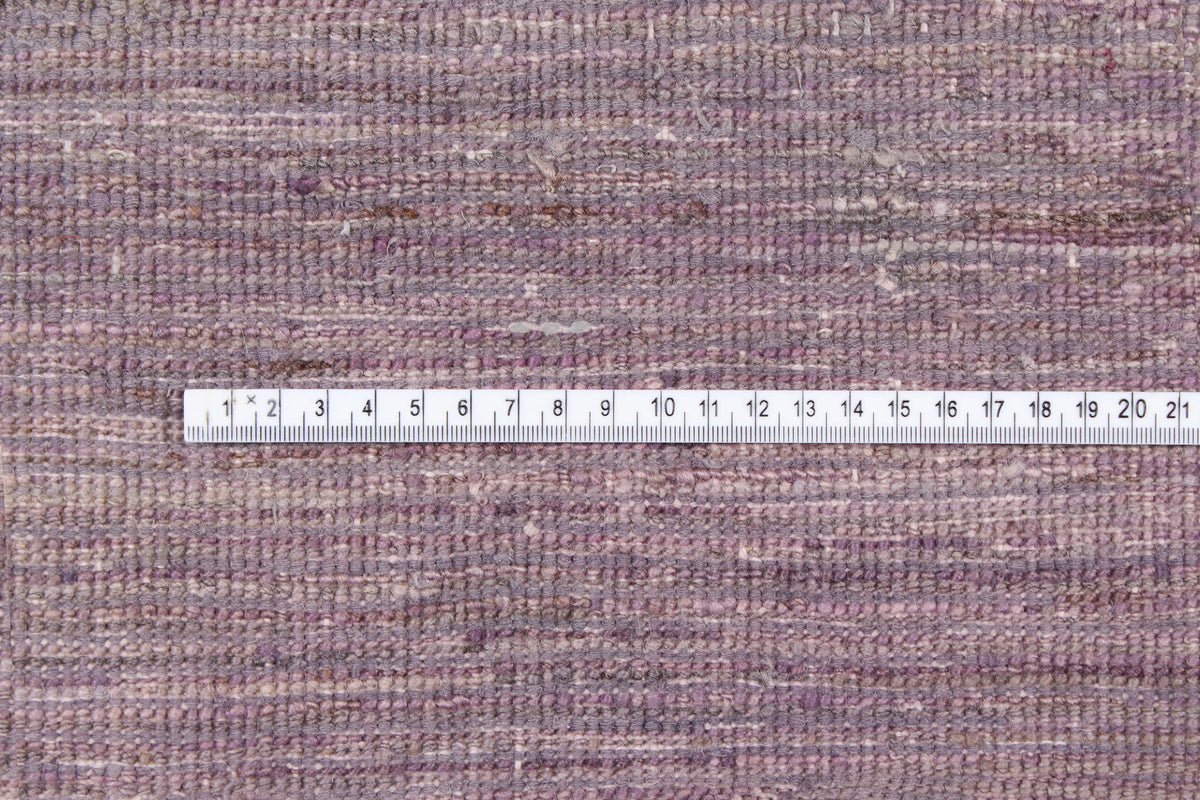 Mauve Wool Rug with Tonal Variation, 286 × 235 cm, view 6.