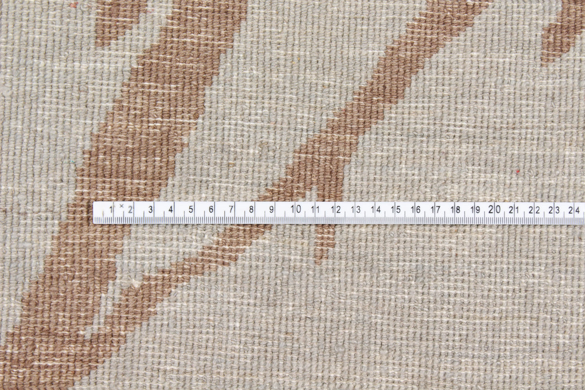 Beige Gabbeh Rug with Branch Motifs, 306 × 249 cm, view 6.