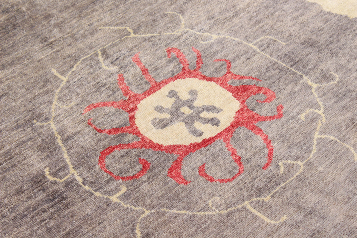 Gray Afghan Rug with Red Medallions, 291 × 249 cm, view 4.