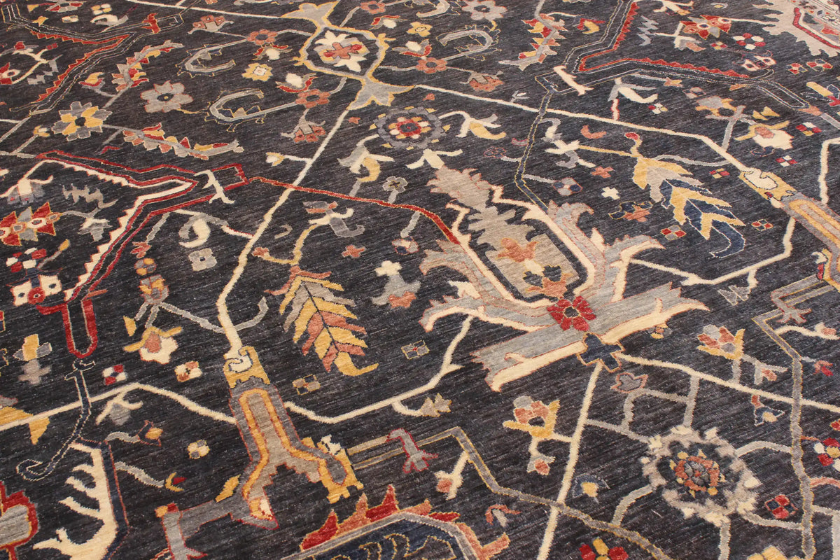 Dark Ziegler Rug with a Light Border, 422 × 307 cm, view 4.
