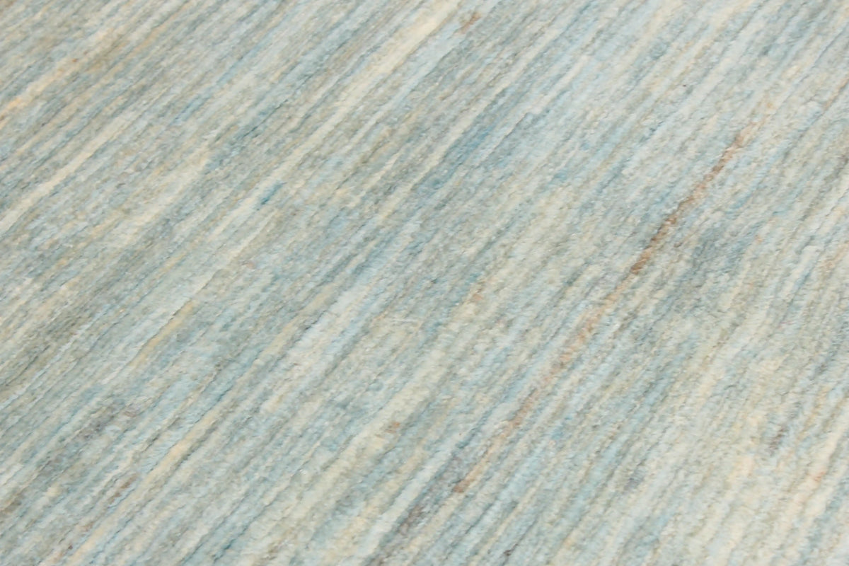 Large Light Blue Wool Rug with Tonal Variation, 383 × 290 cm, view 9.