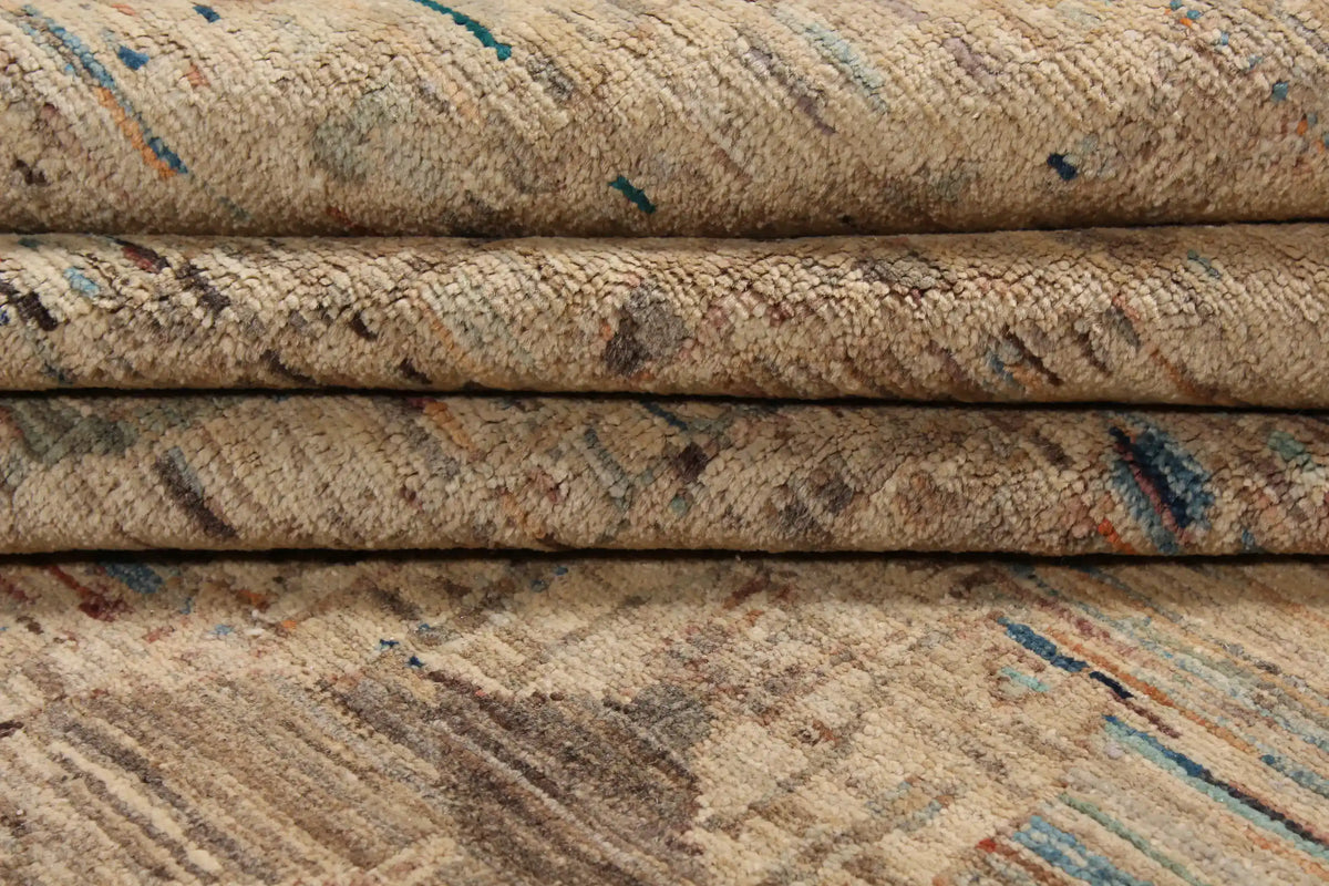 Beige Wool Rug with Delicate Floral Pattern, 300 × 246 cm, view 7.
