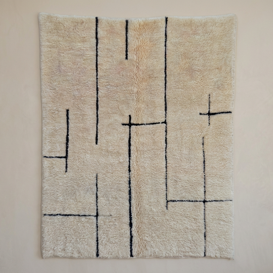 Beni Ourain wool rug, cream wool ground with an irregular maze pattern, product view 3