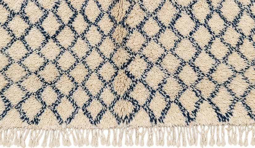 Fringe and edge detail of Cream Vintage Beni Ourain Rug with Dark Diamond Grid, 300 × 260 cm.