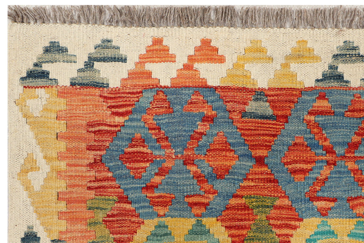 Colorful Medallion Kilim Runner, 244 × 80 cm — detail 2