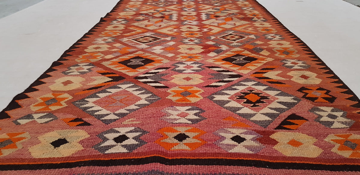 Rust and Orange Diamond Kilim Runner, 337 × 132 cm — detail 2