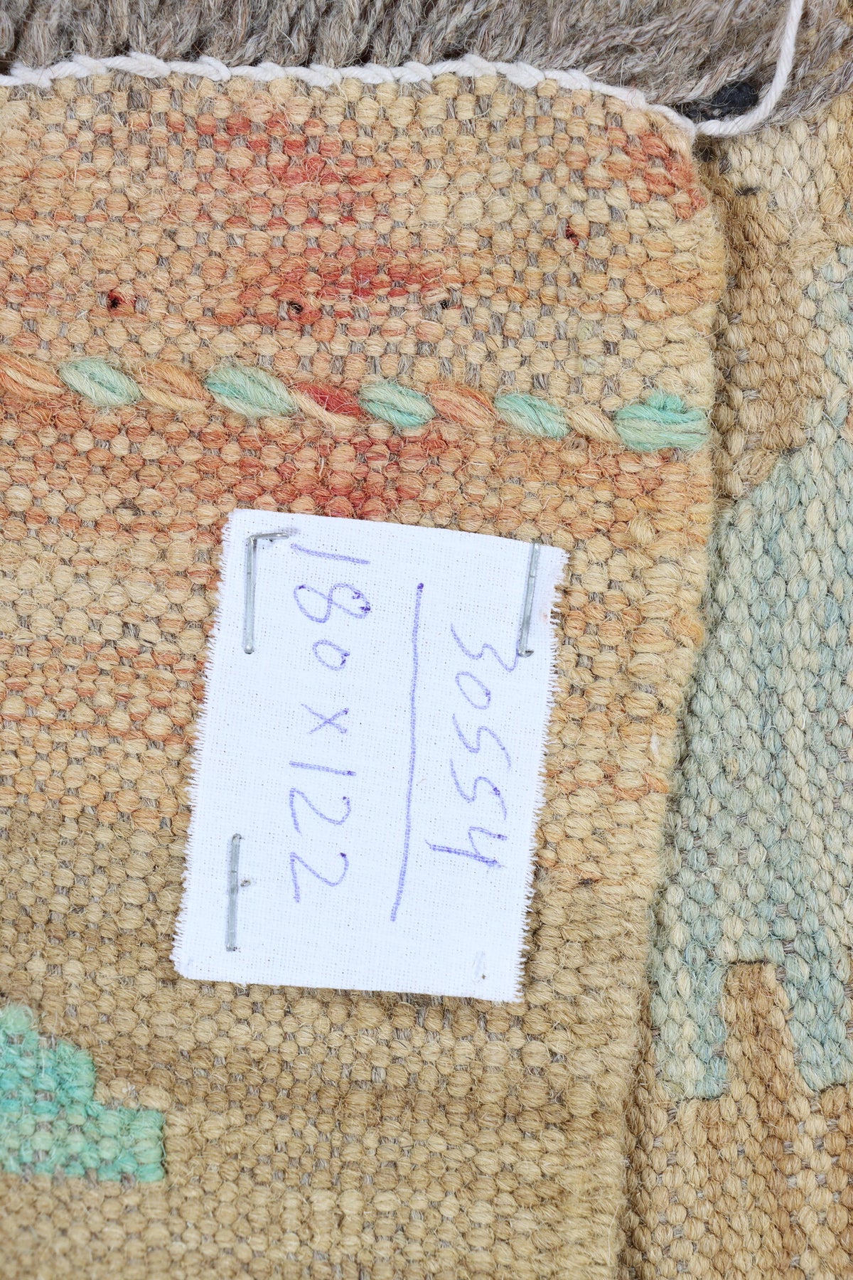 Light Pastel Diamond Kilim Rug, 180 × 122 cm — view 6