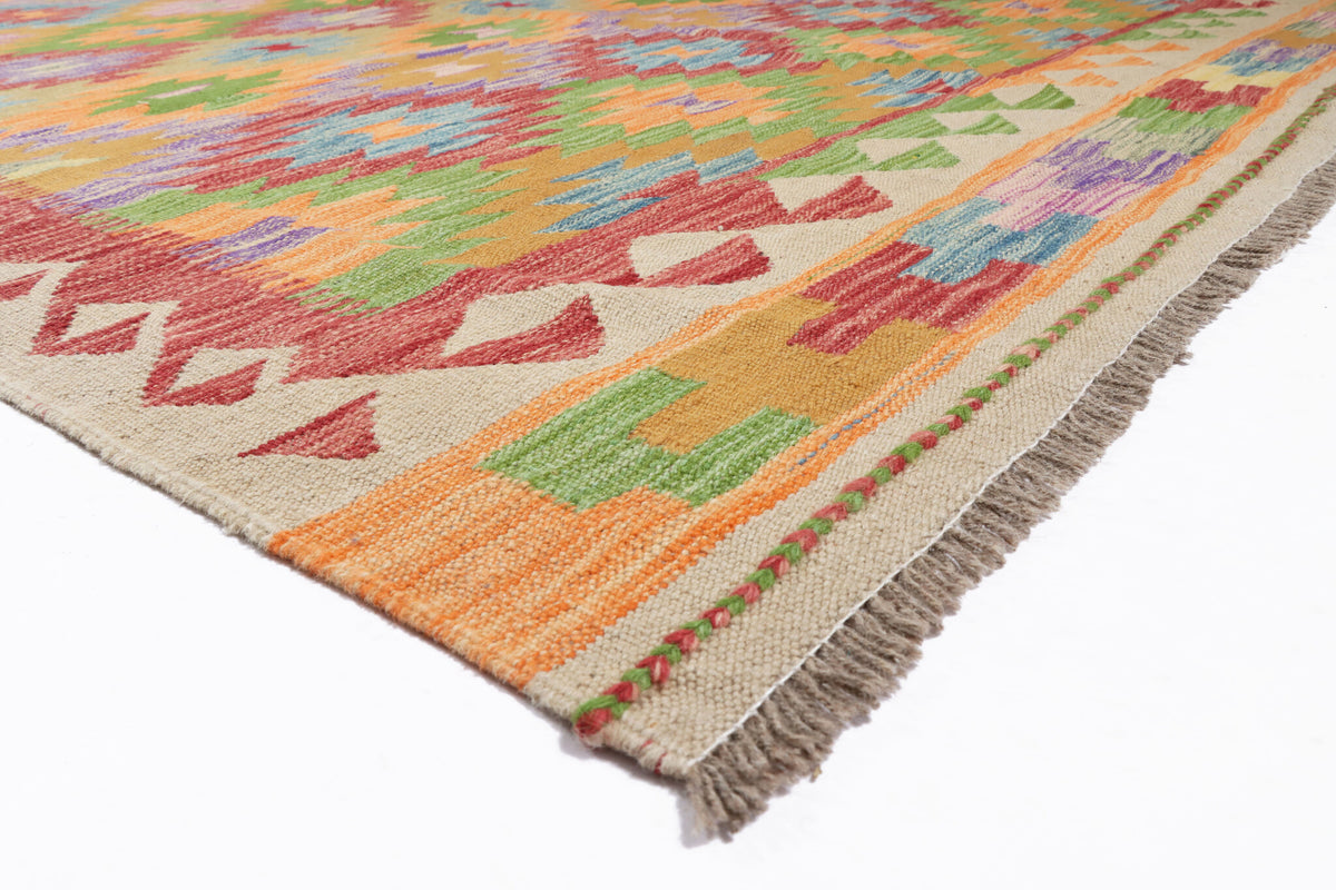 Pink Diamond Kilim Rug with Red Border, 255 × 170 cm — view 3