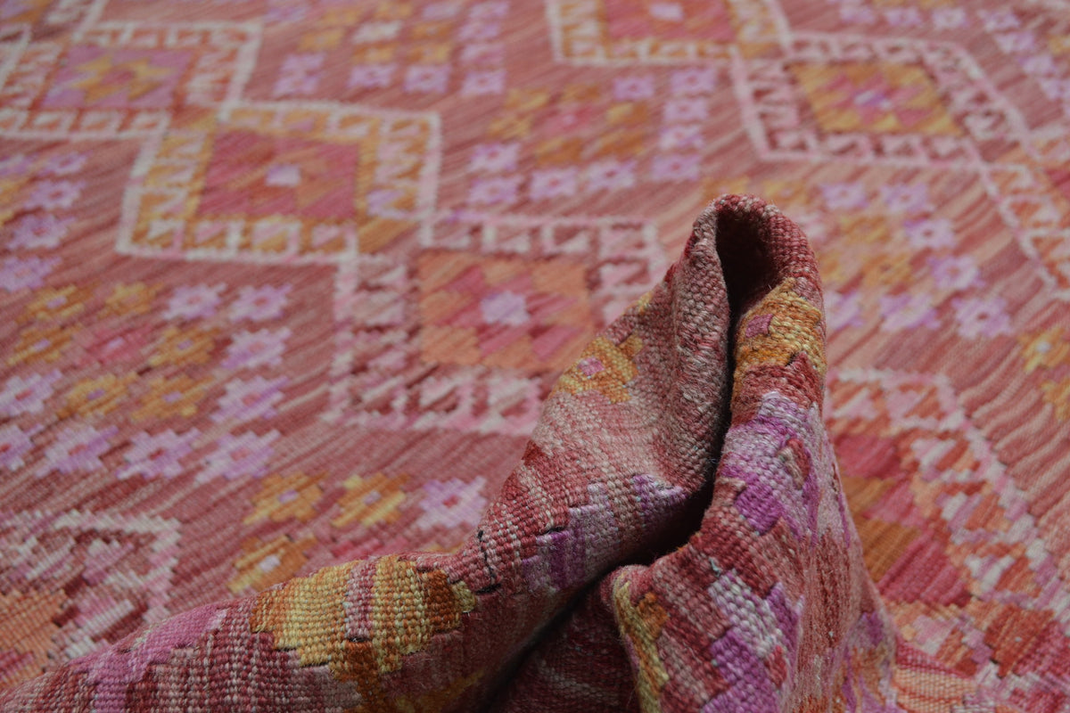 Pink and Red Diamond Line Kilim Rug, 284 × 207 cm — view 6