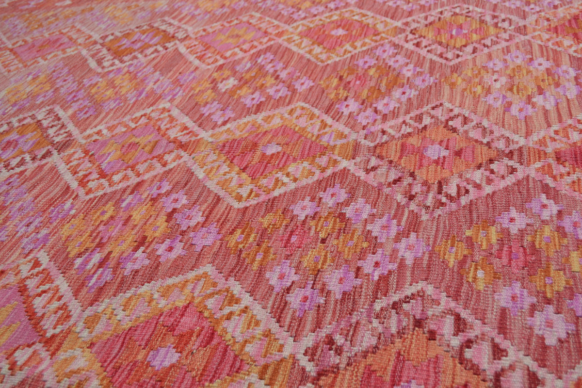 Pink and Red Diamond Line Kilim Rug, 284 × 207 cm — view 7