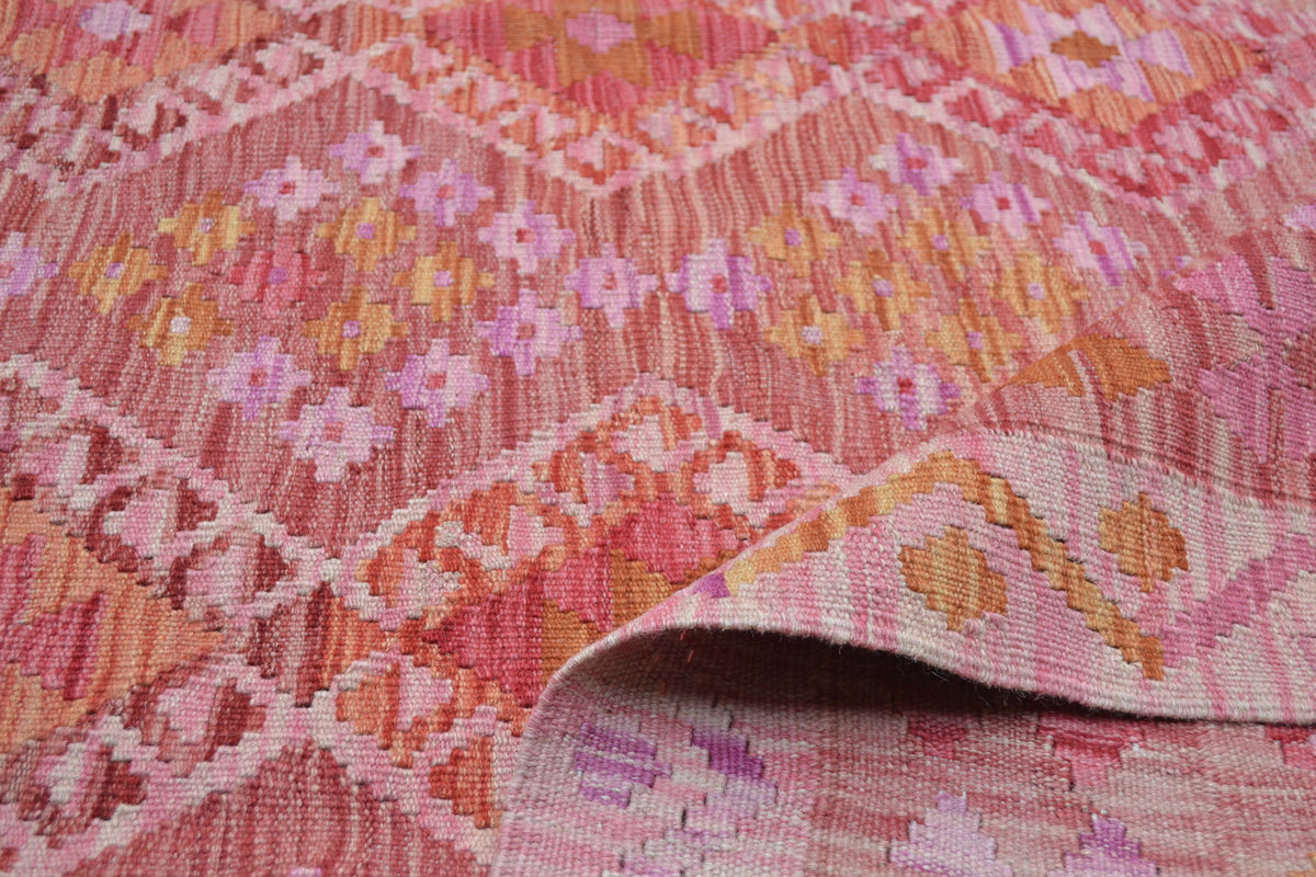 Pink and Red Diamond Line Kilim Rug, 284 × 207 cm — view 8