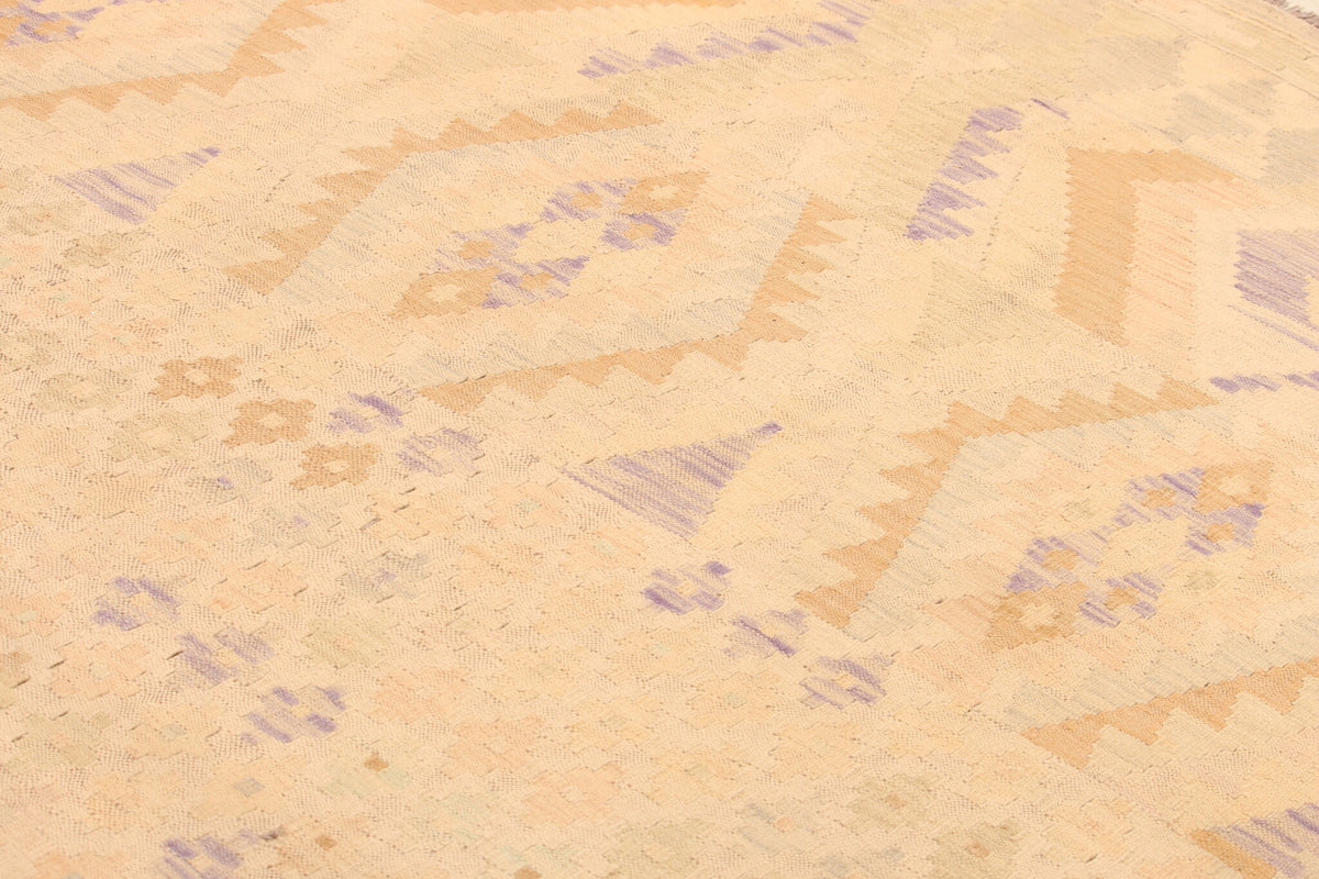 Light Yellow and Pink Diamond Kilim Rug, 300 × 198 cm — view 3