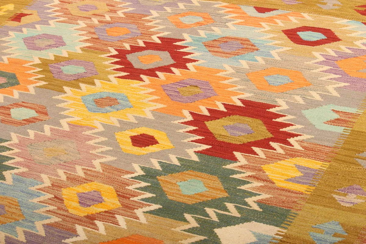 Kilim Rug with Ochre Border, 290 × 196 cm — view 4