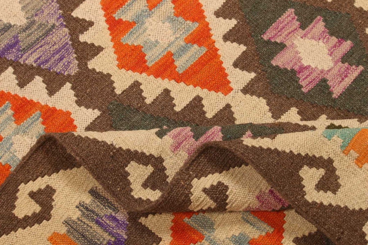 Dark Ground Diamond Kilim Rug, 292 × 211 cm — view 7