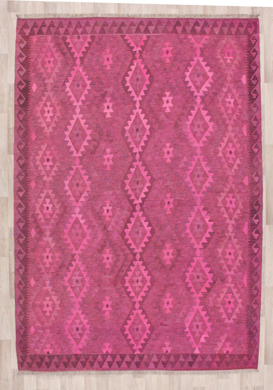Bright Pink Fine Diamond Kilim Rug, 298 × 200 cm — view 1