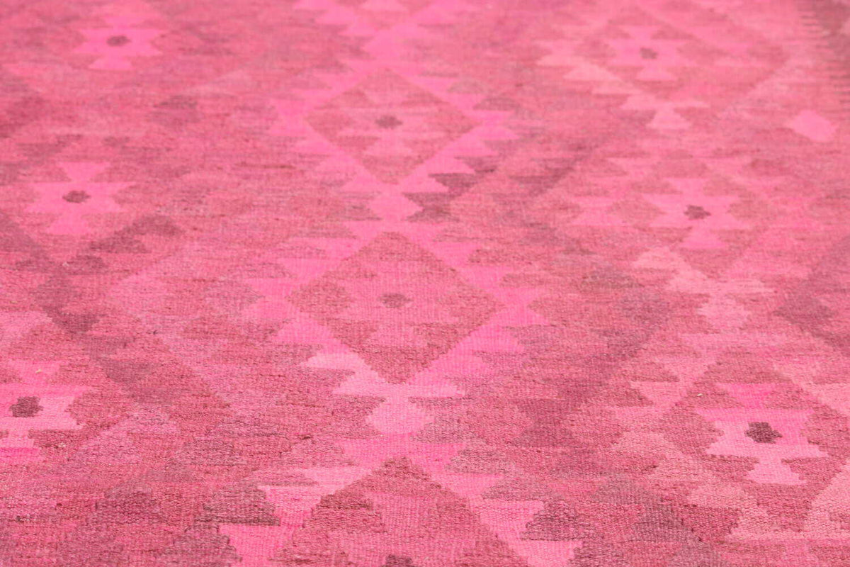 Bright Pink Fine Diamond Kilim Rug, 298 × 200 cm — view 7