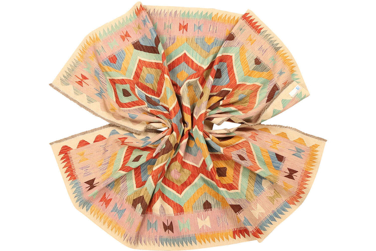 Pastel Kilim Rug with Large Diamonds, 299 × 196 cm — view 9