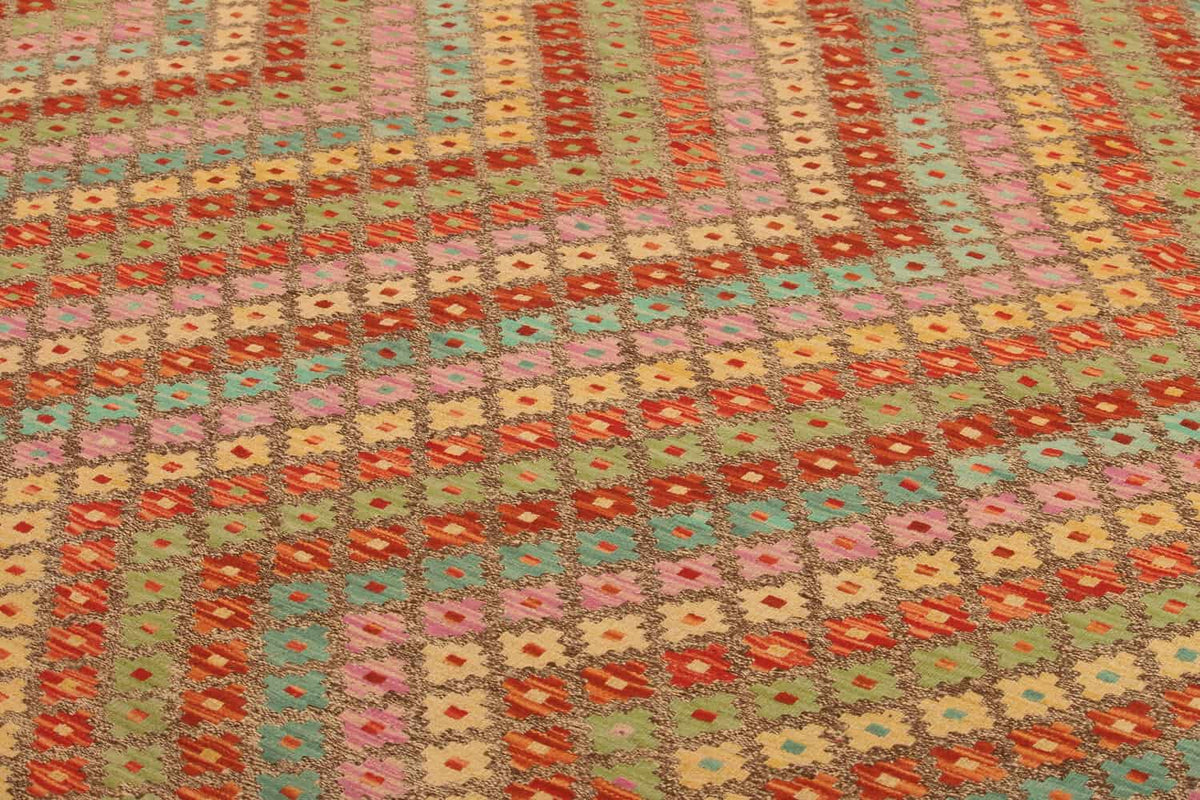 Multicolor Zigzag Kilim Rug, 305 × 206 cm — view 3