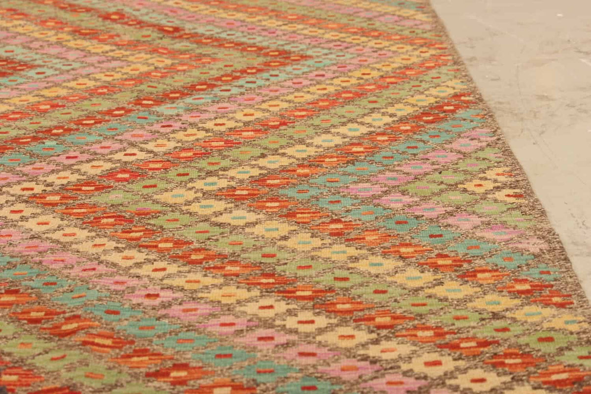 Multicolor Zigzag Kilim Rug, 305 × 206 cm — view 7