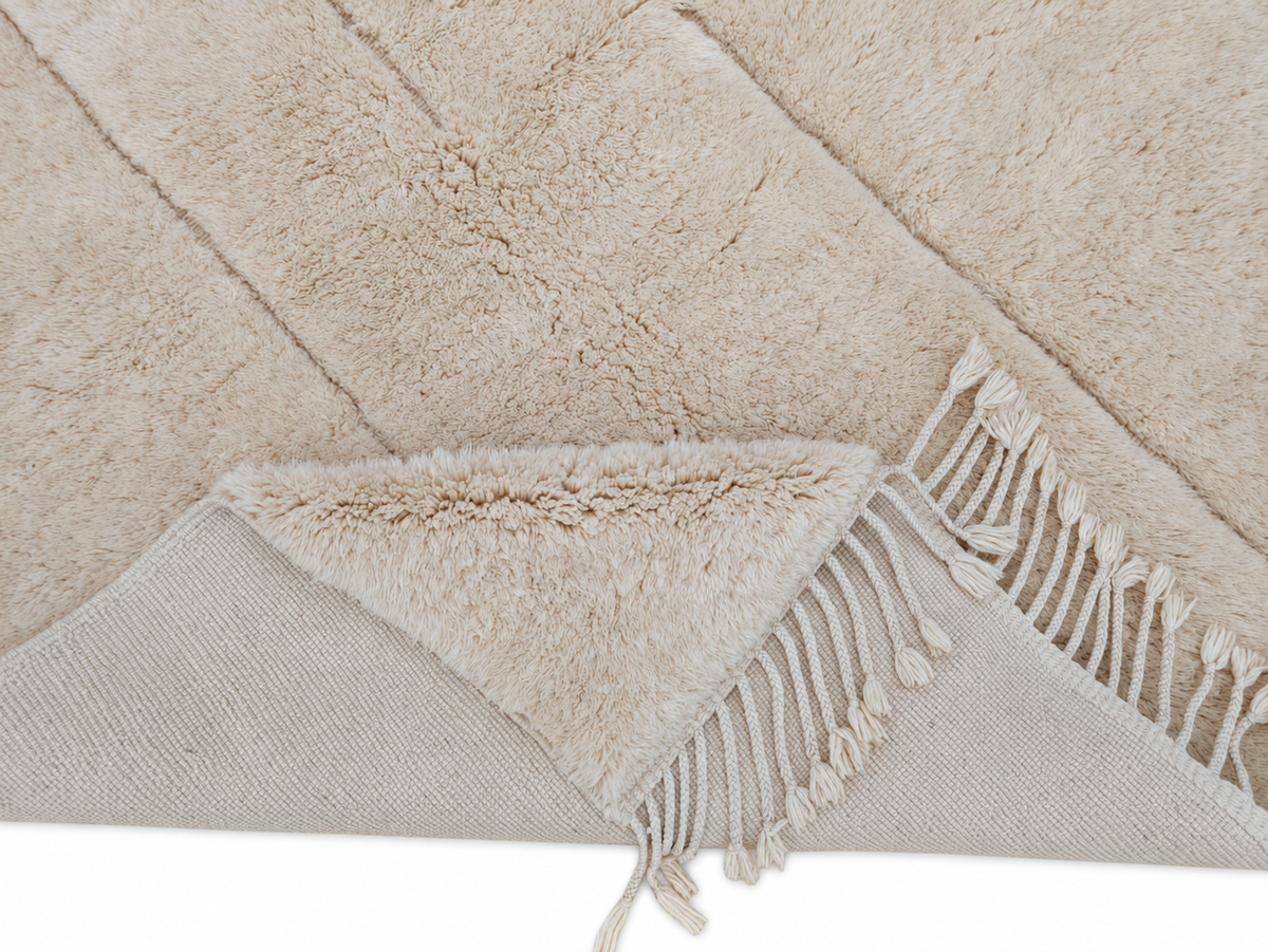 Detail of Cream Mrirt Wool Rug with Raised Lines, 300 × 200 cm.