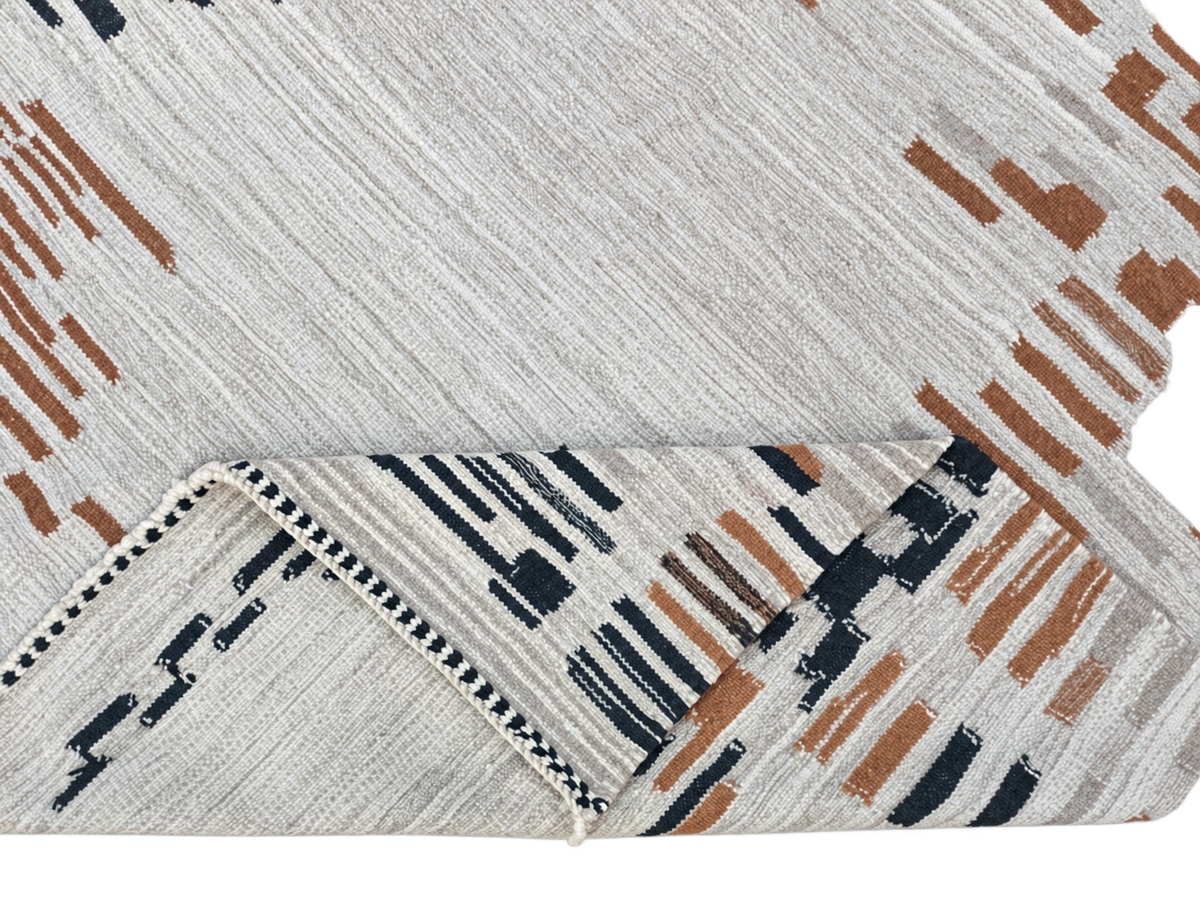Gray and Copper Moroccan Kilim Rug, 320 × 232 cm — detail 3