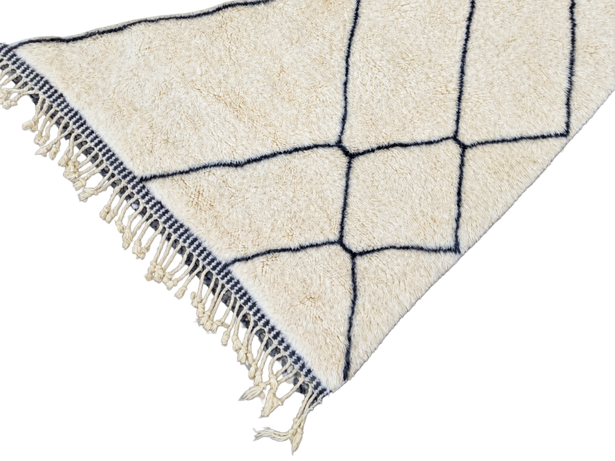 Detail of Natural White Beni Ourain Rug with Black Lines, 303 × 255 cm.