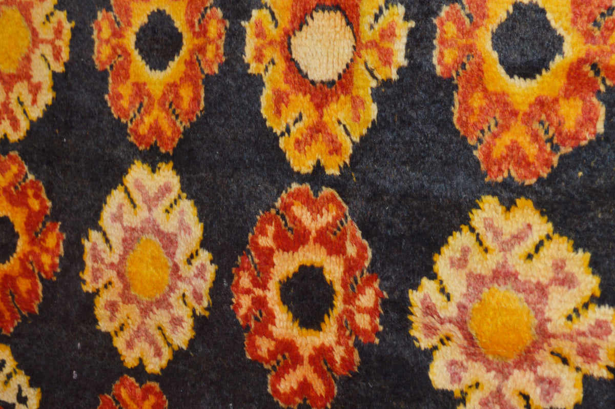 Detail of Kaltum Vintage Moroccan Rug, 245 × 150 cm.