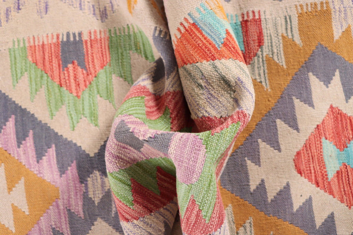 Light Kilim Runner with Colorful Diamonds, 302 × 80 cm — detail 5