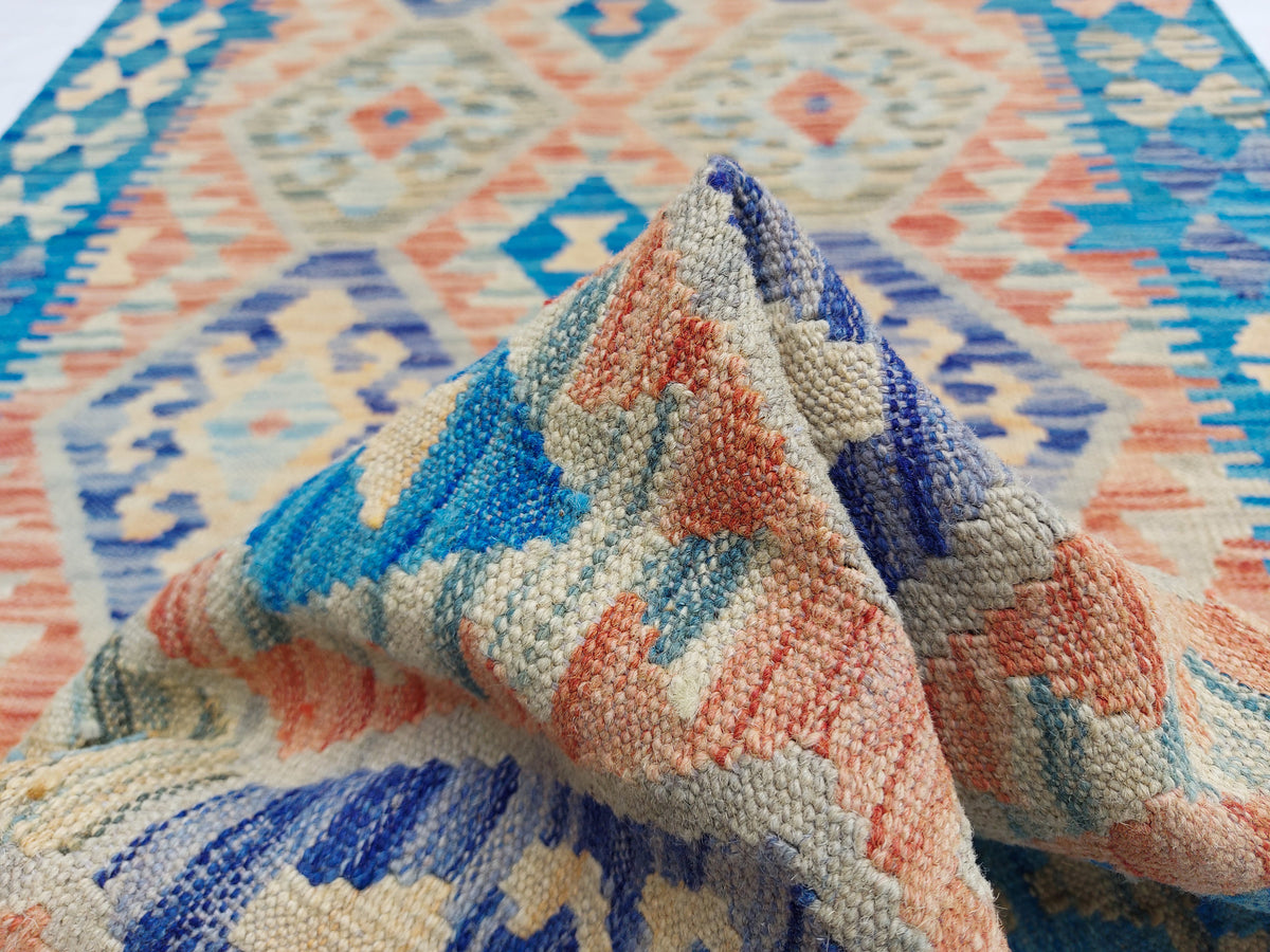 Blue Double Diamond Row Kilim Runner, 296 × 88 cm — detail 4