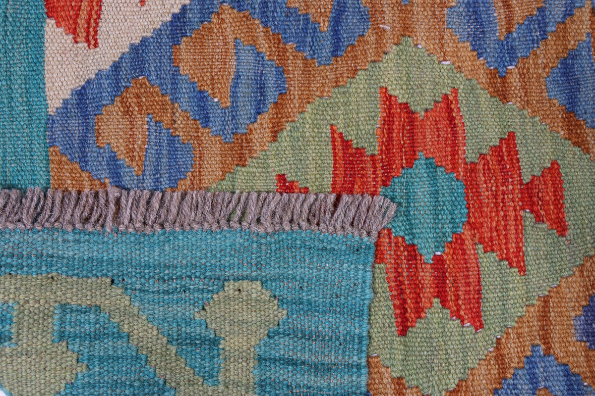 Turquoise Kilim Runner with Large Diamonds, 207 × 58 cm — detail 4