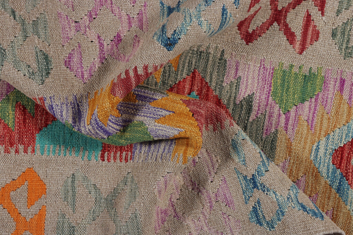 Beige Kilim Runner with Colorful Motifs, 200 × 65 cm — detail 3