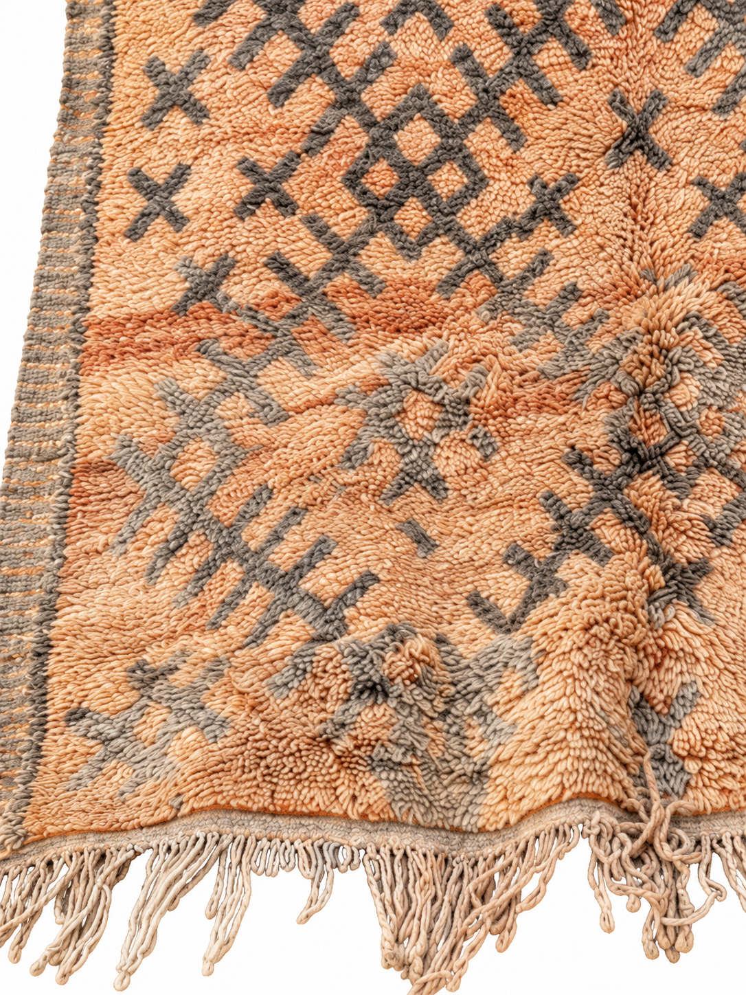Fringe and edge detail of Natural Vintage Moroccan Rug with Dark Diamonds, 300 × 160 cm.