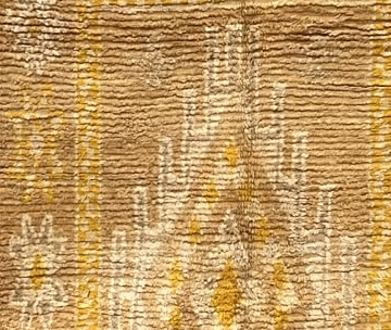Detail of Cream Vintage Moroccan Rug with Yellow Motifs, 290 × 165 cm.