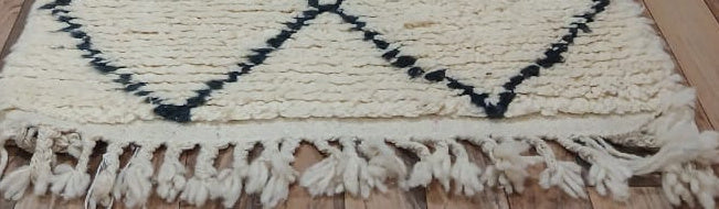 Fringe and edge detail of Cream Vintage Moroccan Runner with Dark Diamonds, 286 × 74 cm.