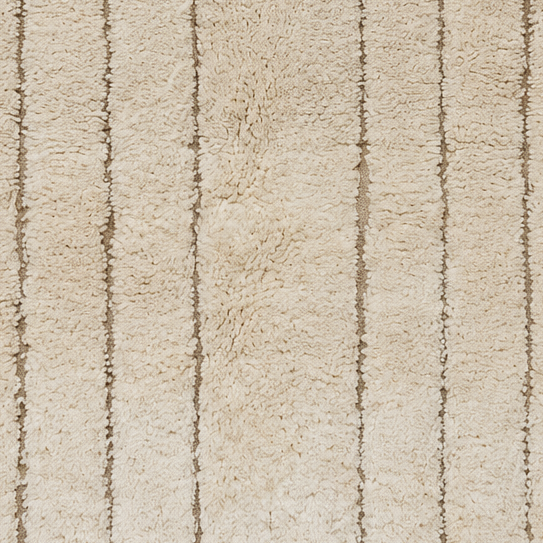 Detail of Cream and Taupe Vintage Beni Ourain Rug with Angled Lines, 247 × 148 cm.