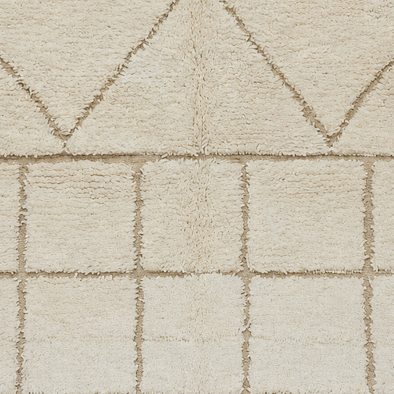 Detail of Cream and Taupe Vintage Beni Ourain Rug with Diamonds and Grid, 254 × 150 cm.