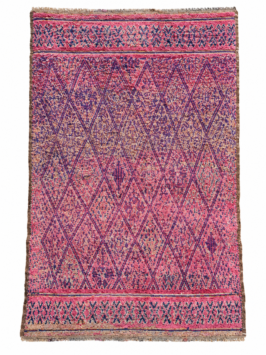 Pink Vintage Moroccan Rug with Fine Diamond Grid, 332 × 216 cm.