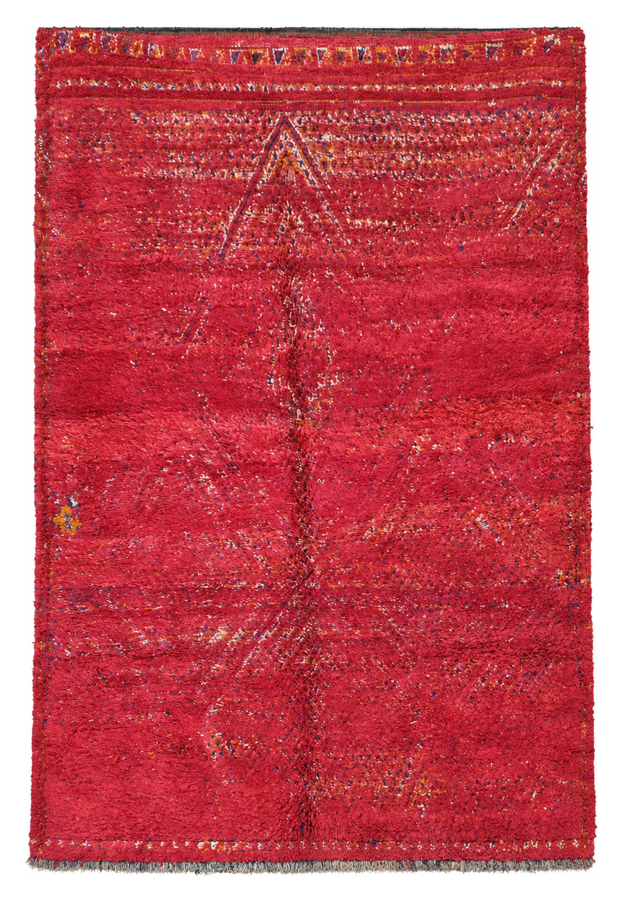 Red Vintage Moroccan Rug with Subtle Diamonds, 320 × 210 cm.