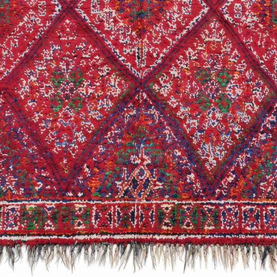 Fringe and edge detail of Red Vintage Moroccan Rug with Interlocking Diamonds, 334 × 172 cm.