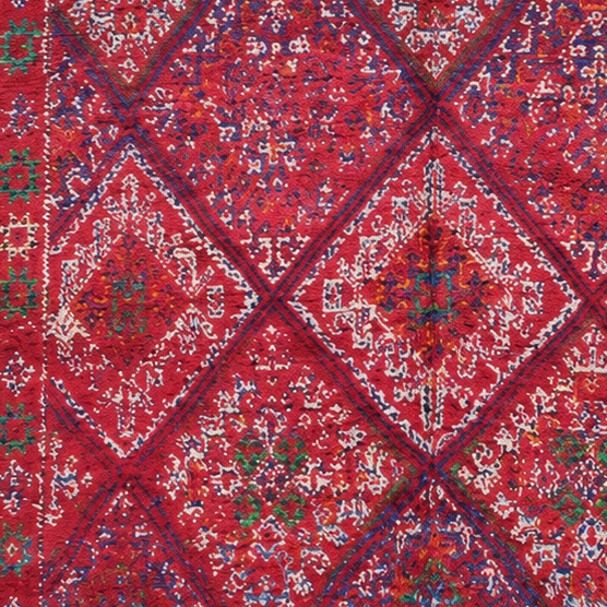 Detail of Red Vintage Moroccan Rug with Interlocking Diamonds, 334 × 172 cm.