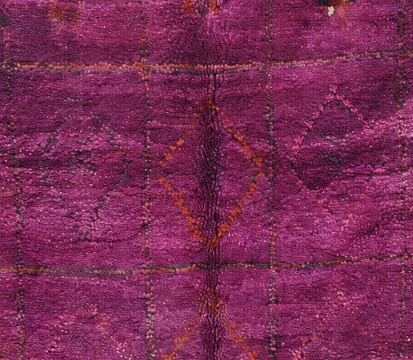 Detail of Purple Vintage Moroccan Rug with Freeform Lines, 288 × 180 cm.