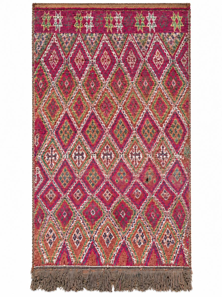 Pink Vintage Moroccan Rug with Rows of Light Diamonds, 310 × 190 cm.