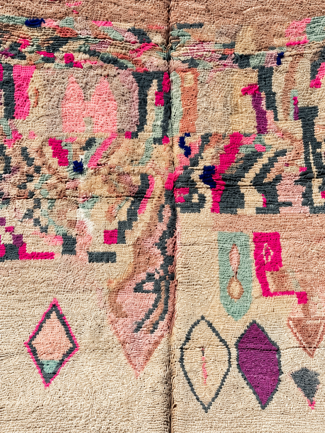 Detail of Pink and Green Vintage Moroccan Rug with Abstract Motifs, 290 × 145 cm.